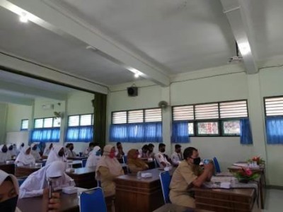 Pemilihan Ketua OSIS SMA Negeri 1 Prembun 2020/2021 di Masa Pandemi Covid-19